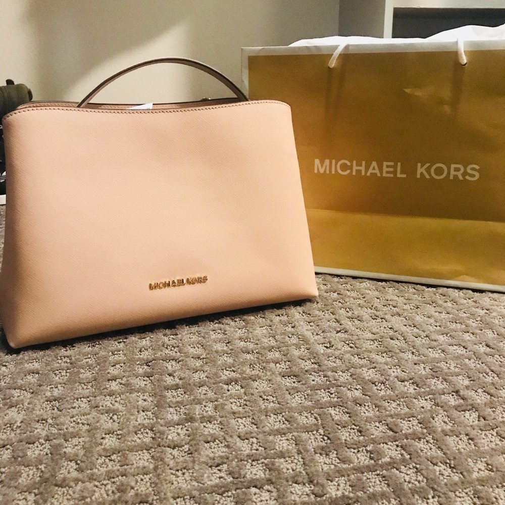 Michael Kors Leather Handbag